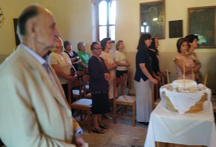 6-9-2020-Θεία Λειτουργία στο παλιό εκκλησάκι του Αγίου Κοσμά